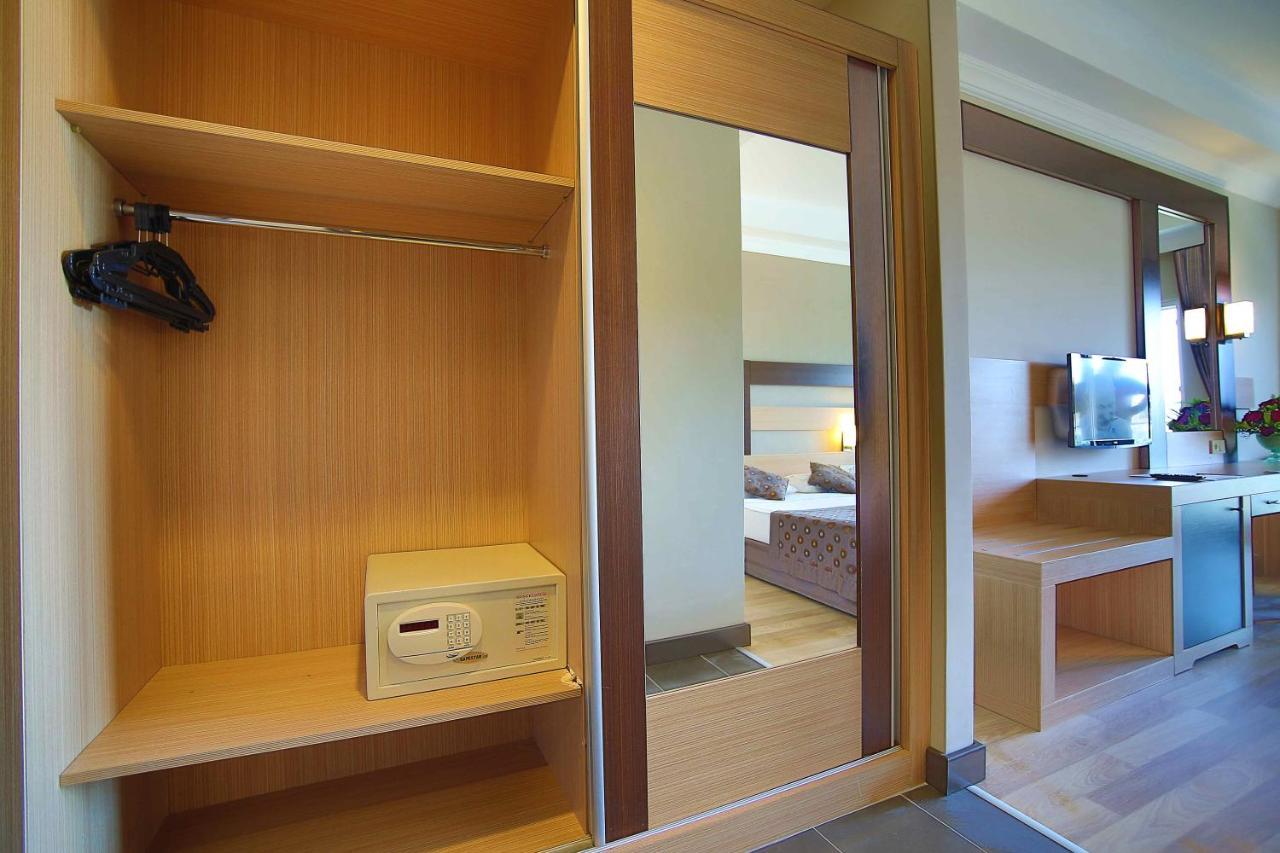Taksim Daimon Suites Estambul Exterior foto